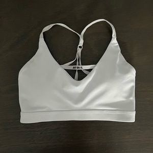 White NIKE sports bra size S